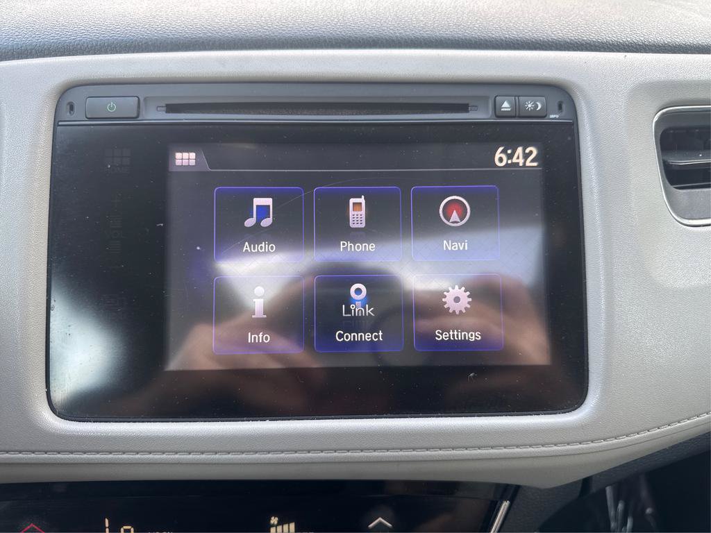 Used 2016 Honda HR-V EX-L image 11