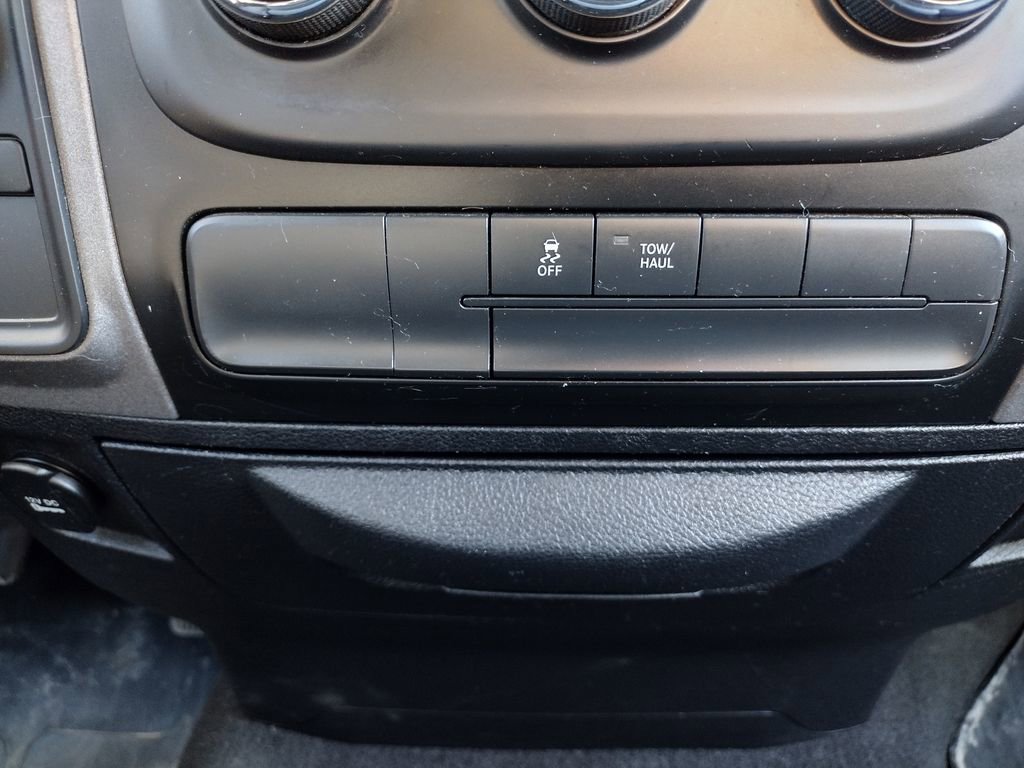Used 2017 RAM 1500 ST w/ SXT Appearance Group image 26