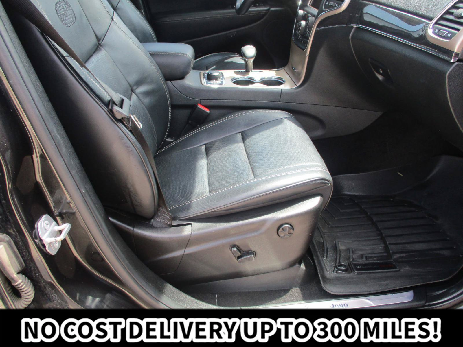 Used 2015 Jeep Grand Cherokee Overland w/ Advanced Technology Group AWD/4WD image 13