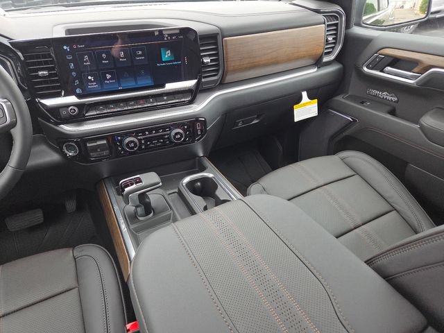 New 2026 Chevrolet Silverado 1500 High Country AWD/4WD image 35