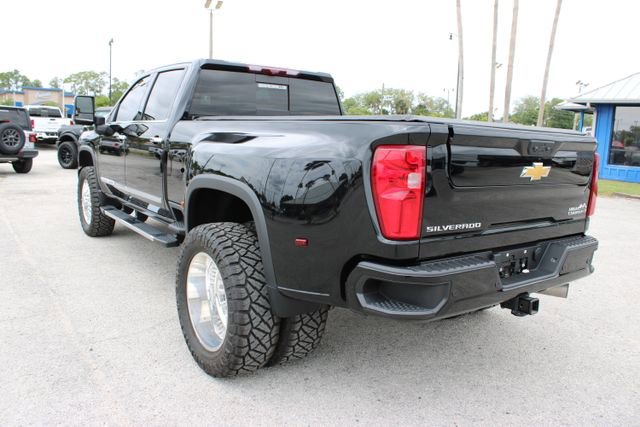 Used 2025 Chevrolet Silverado 3500 High Country w/ Technology Package image 8