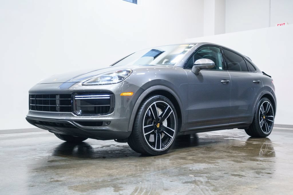 Used 2020 Porsche Cayenne Turbo AWD/4WD image 3