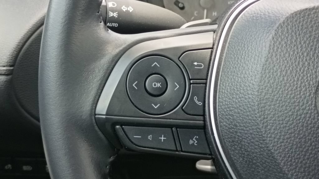 Used 2024 Toyota Corolla Cross AWD Hybrid image 26