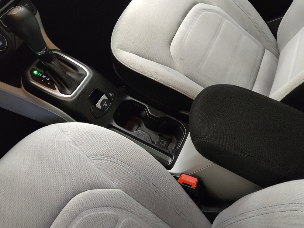 Used 2021 Jeep Renegade Latitude image 26