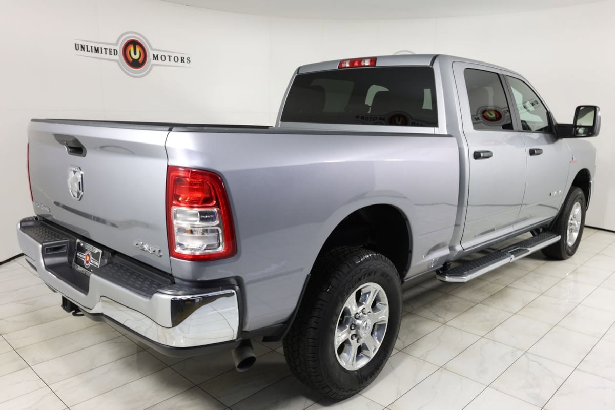 Used 2024 RAM 2500 Big Horn AWD/4WD image 3