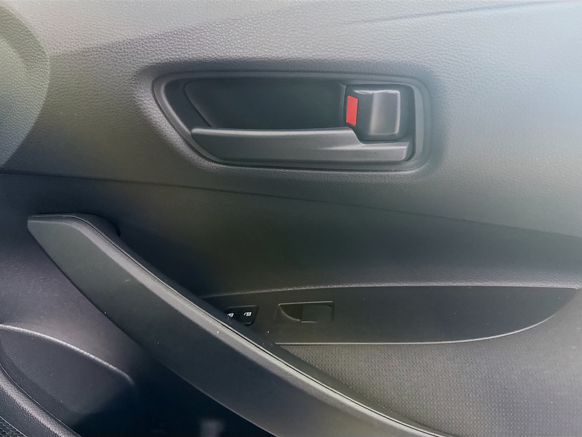 Used 2023 Toyota Corolla LE FWD image 31