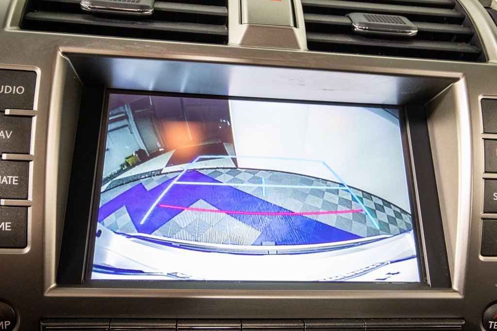 Used 2018 Lexus GX 460 w/ Navigation Package image 23