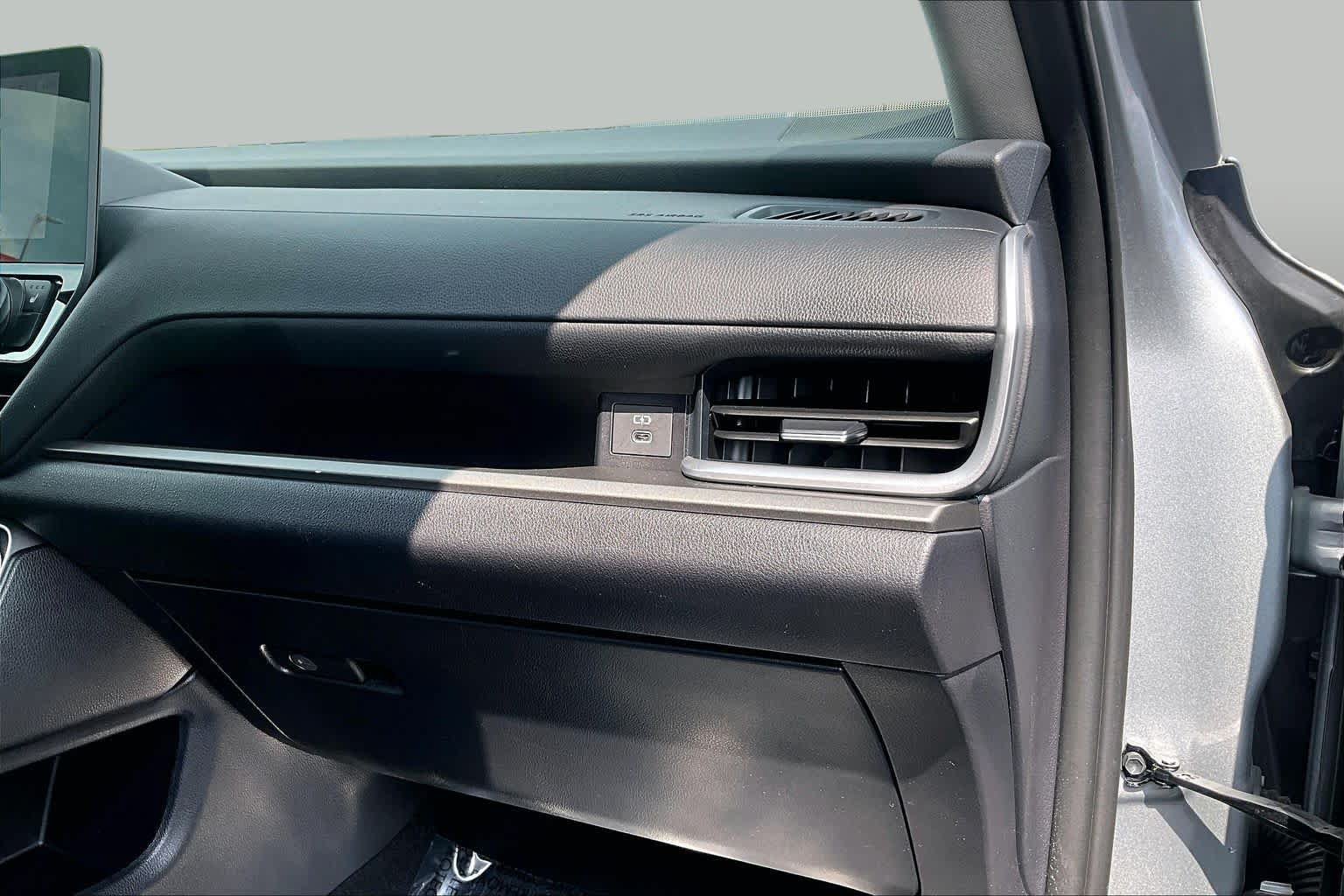 Used 2025 Toyota Grand Highlander AWD image 20