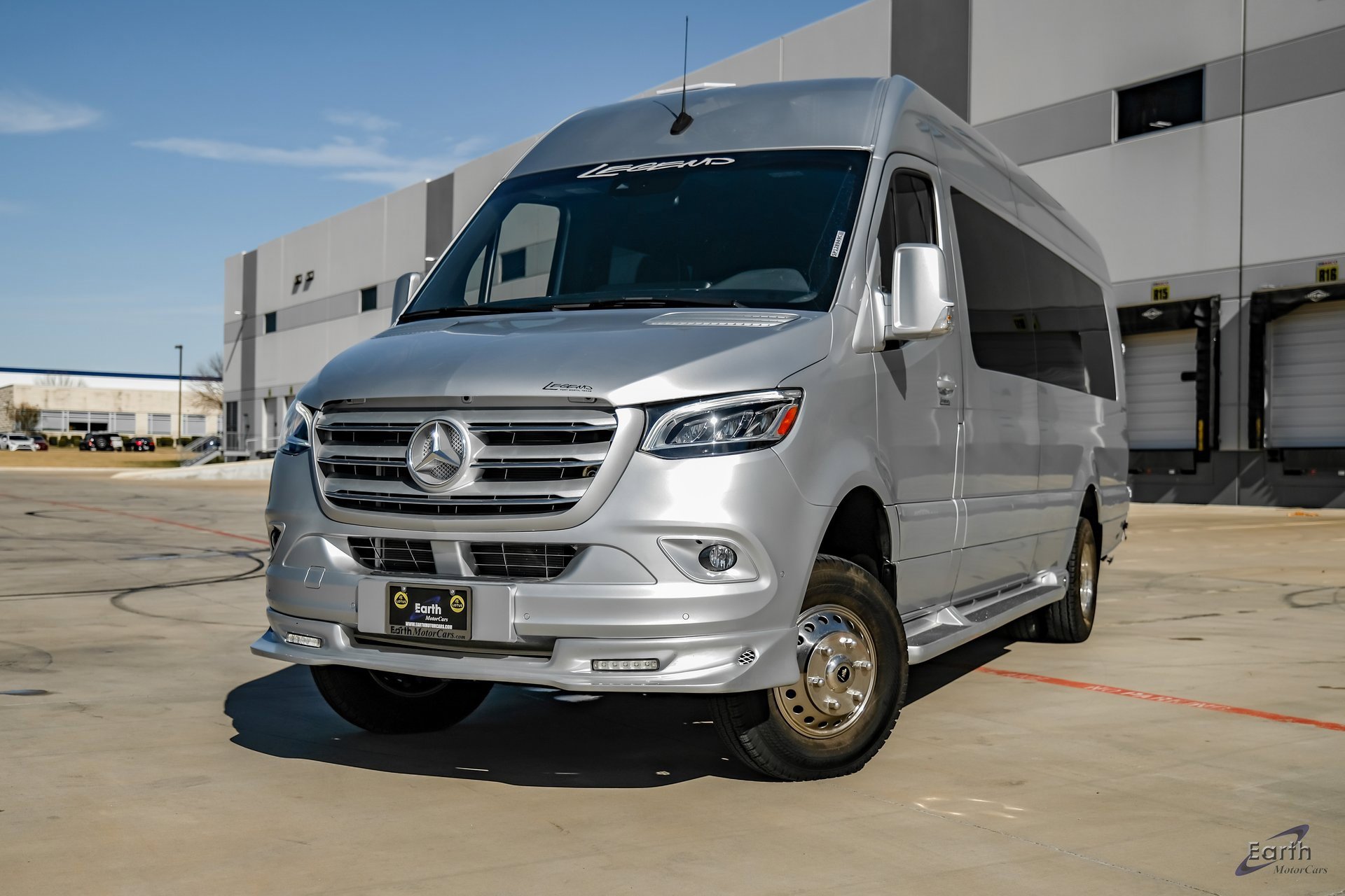 Used 2023 Mercedes-Benz Sprinter 3500 w/ Parking Package image 3
