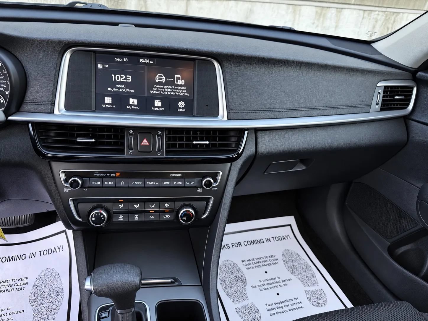 Used 2020 Kia Optima LX FWD image 8
