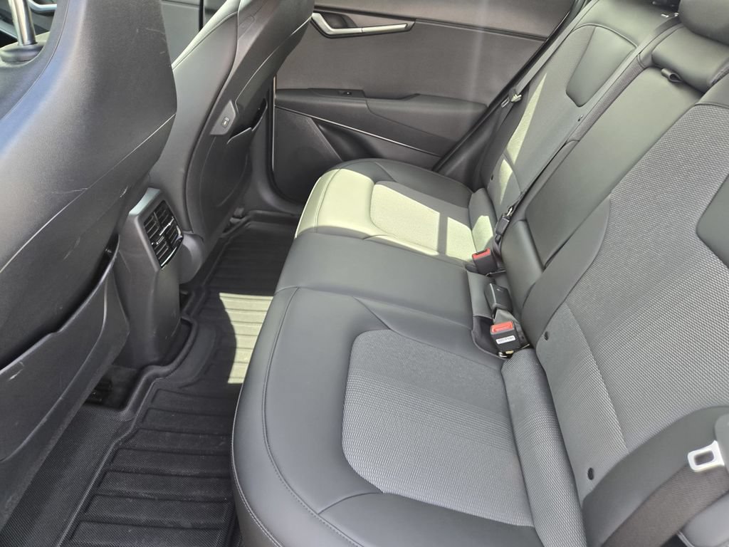 Used 2024 Kia Niro Wind FWD image 10