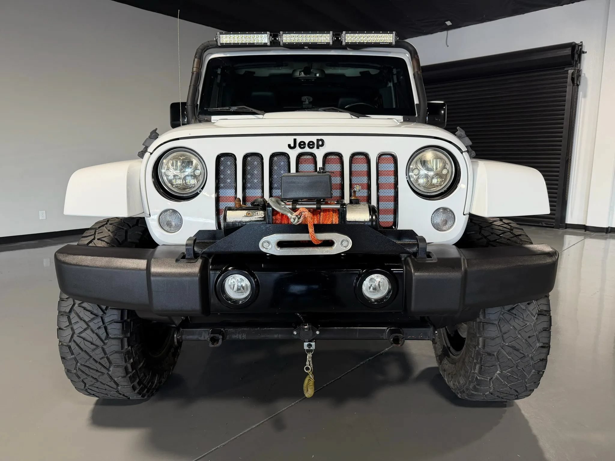 Used 2015 Jeep Wrangler Unlimited Sahara AWD/4WD image 5