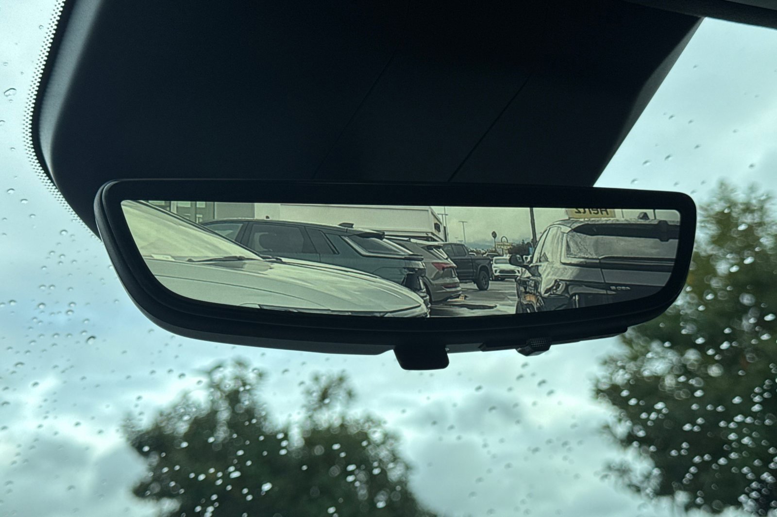 Certified 2024 Cadillac Escalade V w/ Heavy-Duty Trailer Package image 25