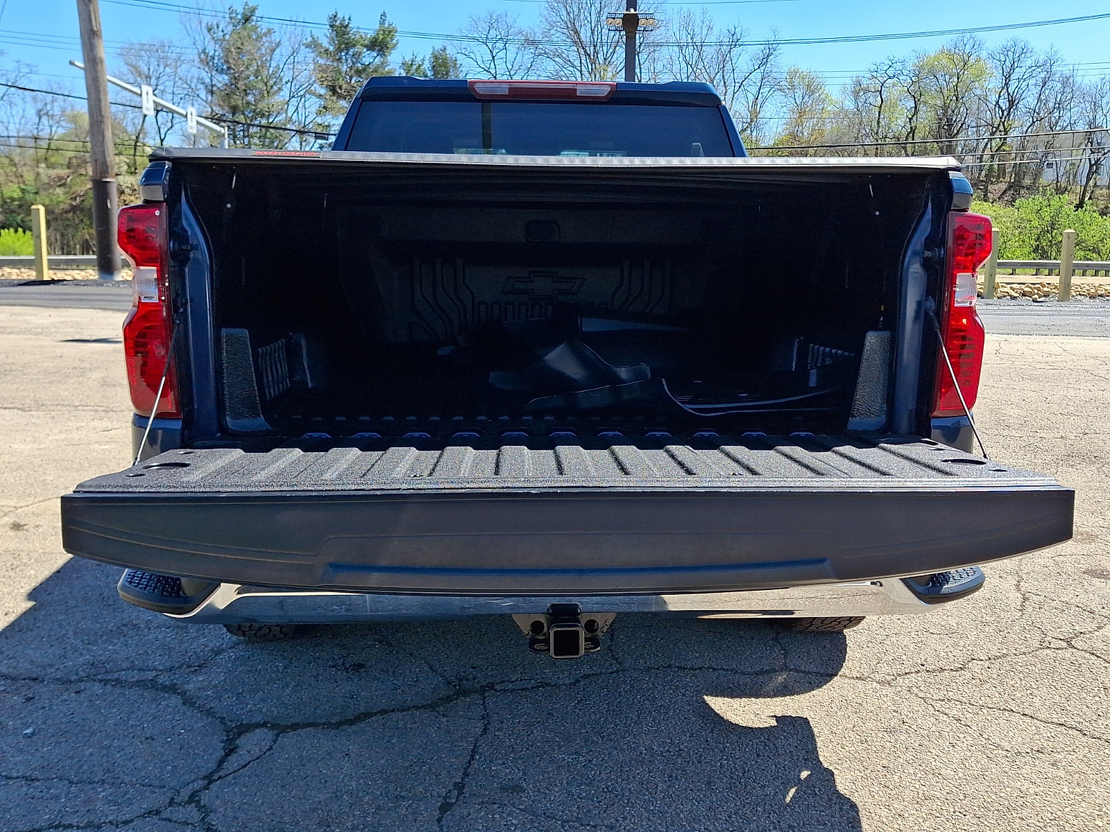 Used 2022 Chevrolet Silverado 1500 LT AWD/4WD image 28