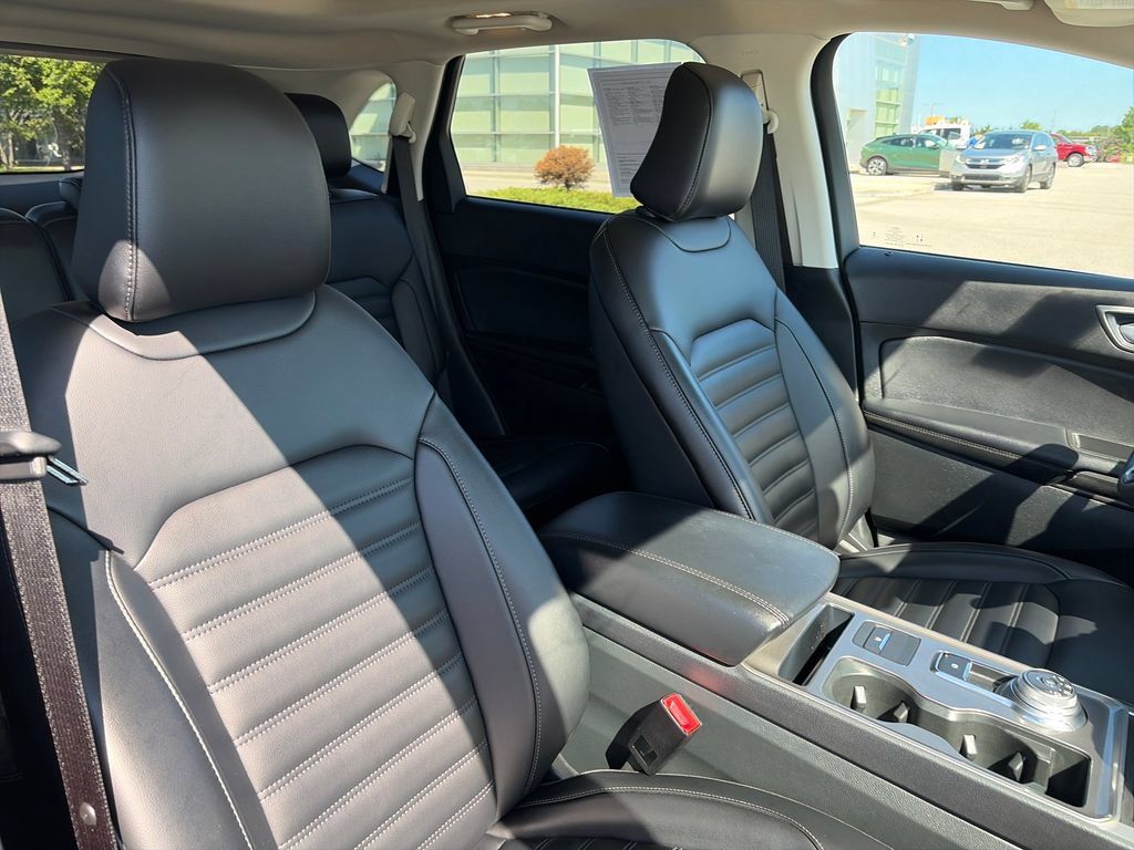Used 2024 Ford Edge SEL w/ Convenience Package AWD/4WD image 12