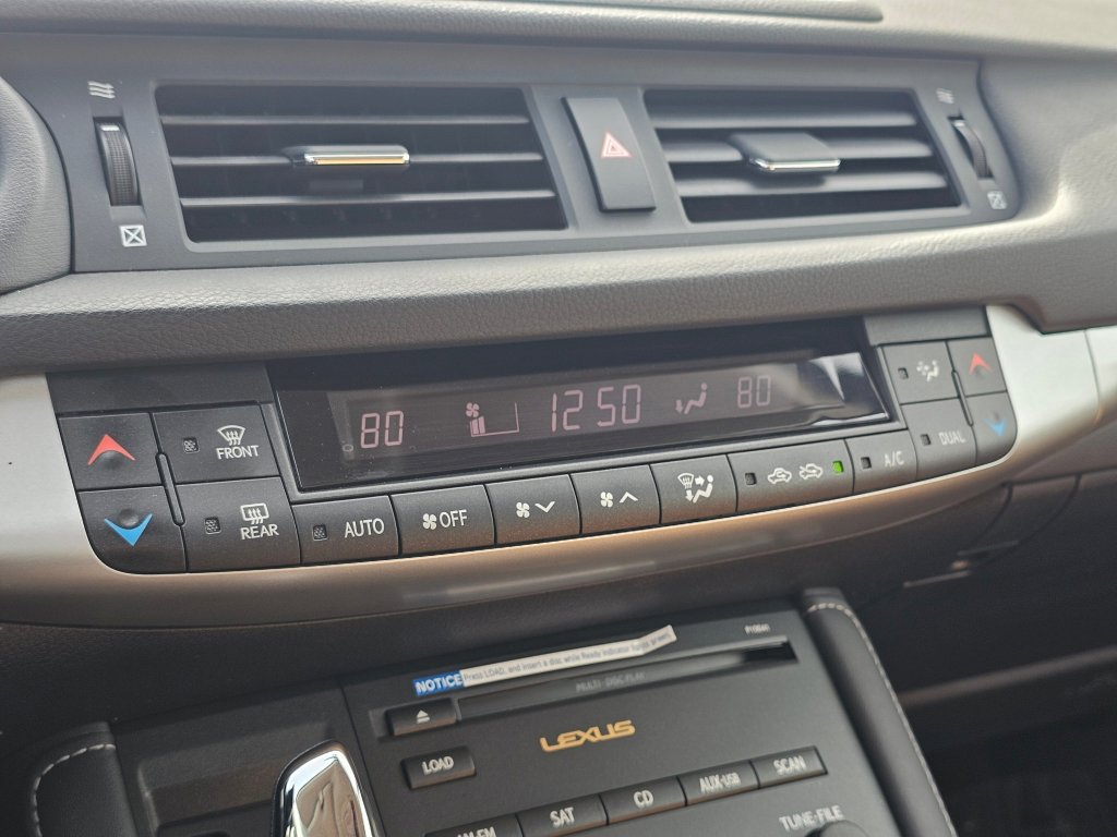 Used 2012 Lexus CT 200h Premium w/ Premium Audio Pkg image 9