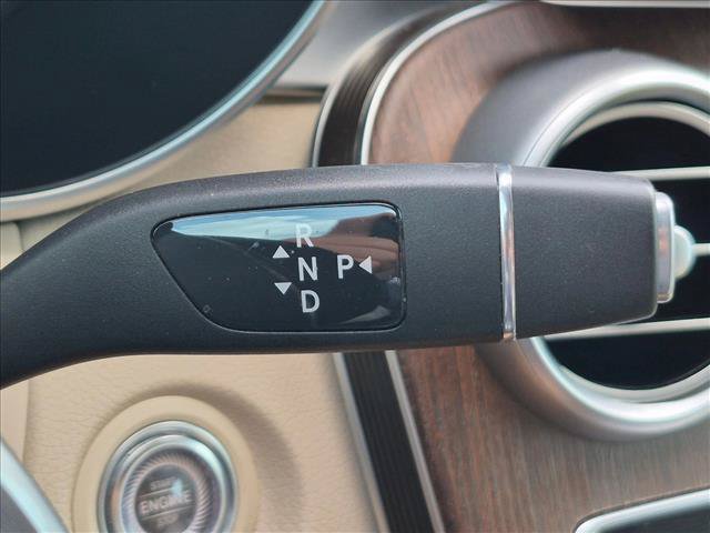 Used 2020 Mercedes-Benz GLC 300 image 12