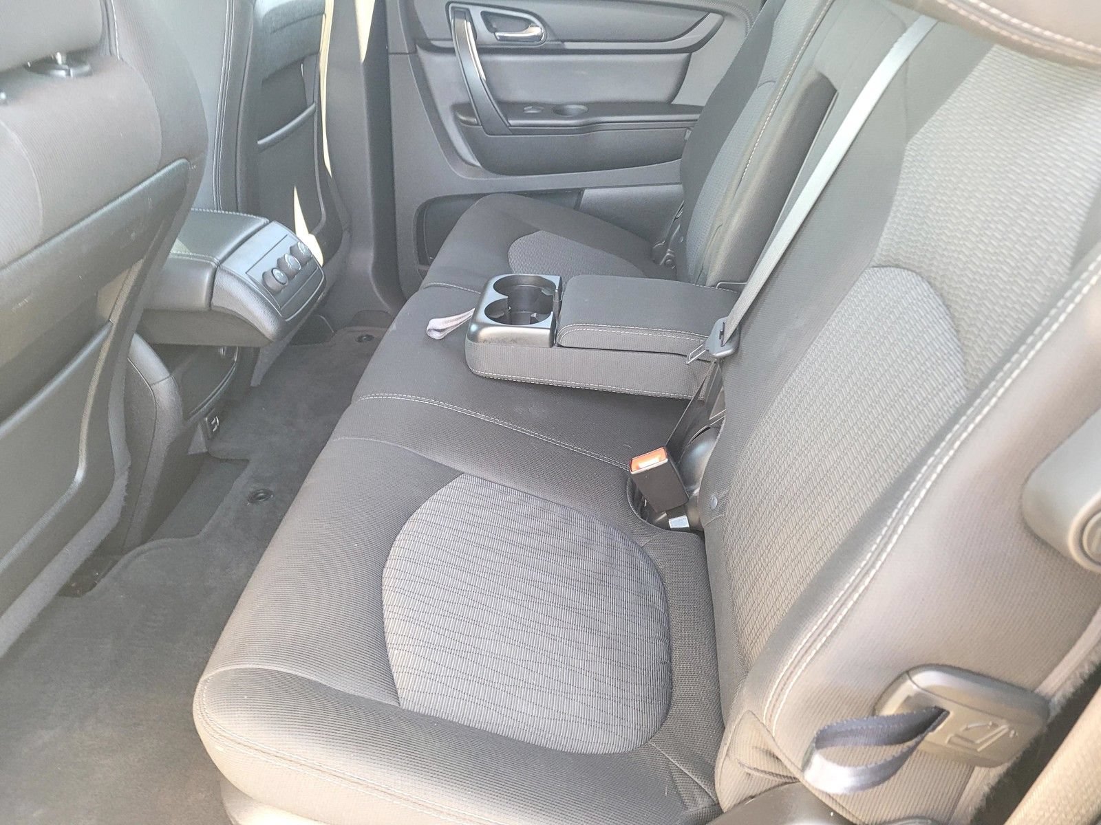 Used 2016 Chevrolet Traverse LT AWD/4WD image 17