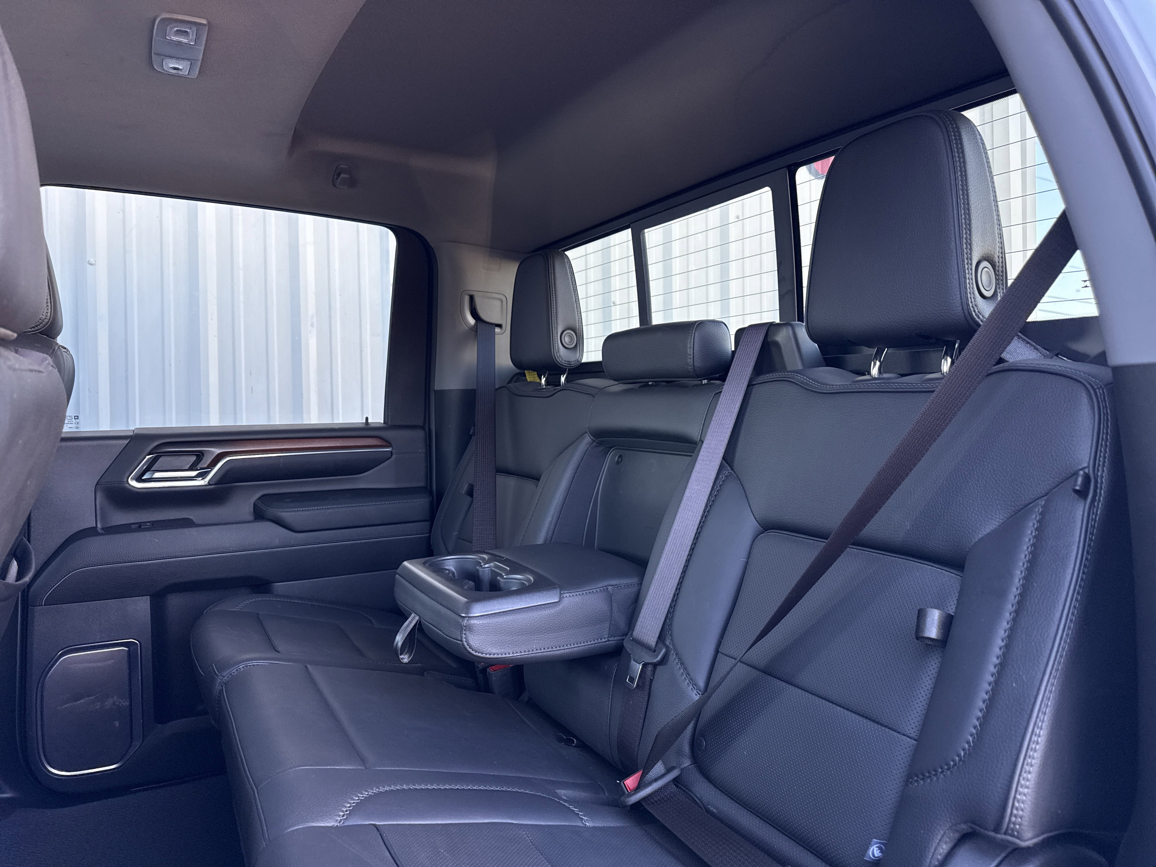 Used 2024 GMC Sierra 3500 Denali w/ Denali Reserve Package image 29