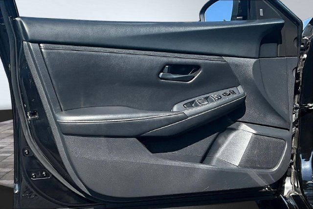Used 2025 Nissan Sentra S FWD image 19