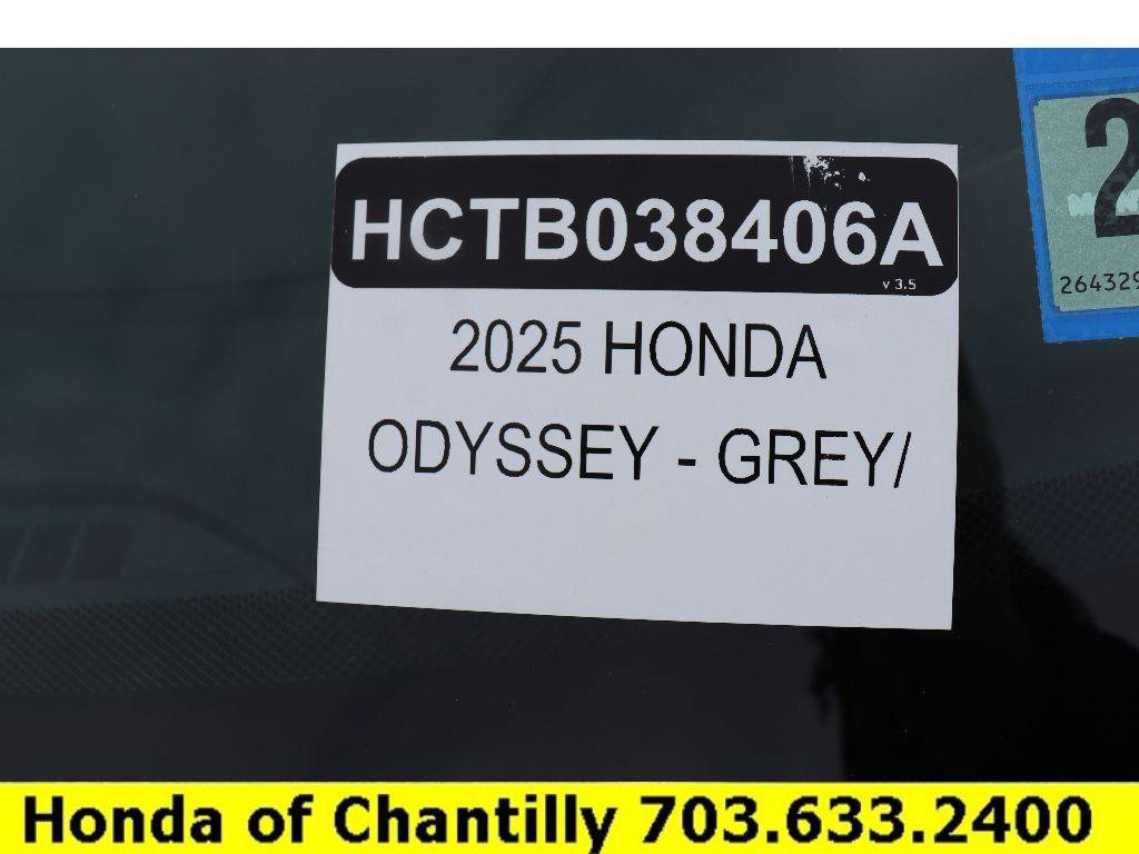 Certified 2025 Honda Odyssey Elite image 37