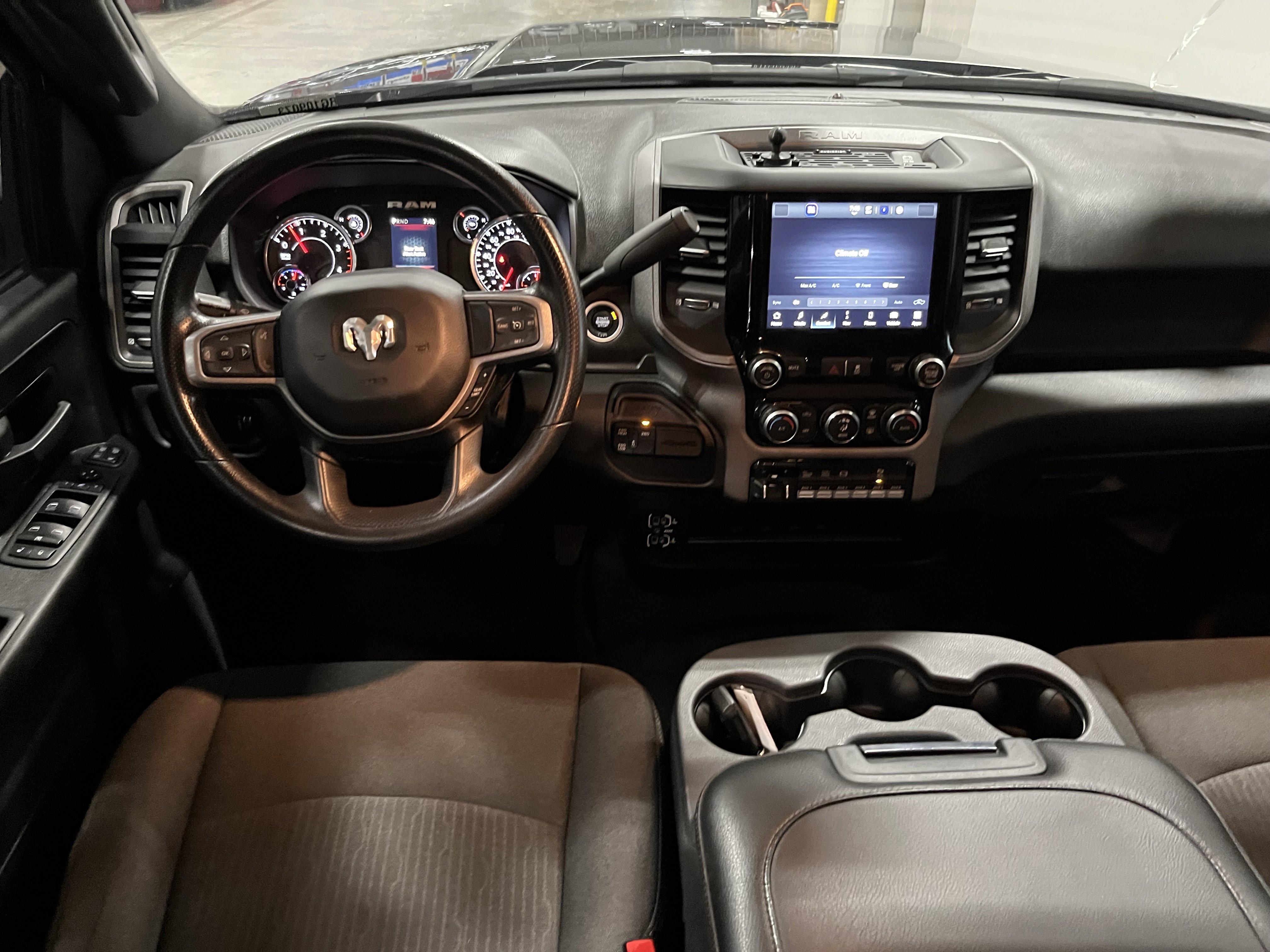 Used 2024 RAM 3500 Tradesman w/ Towing Technology Group image 13