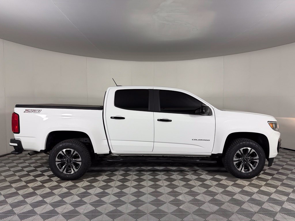 Used 2022 Chevrolet Colorado Z71 AWD/4WD image 6