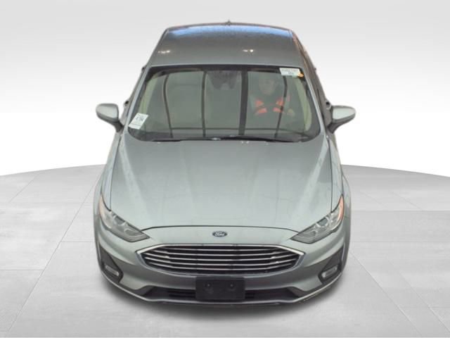 Used 2020 Ford Fusion SE w/ Equipment Group 151A image 3