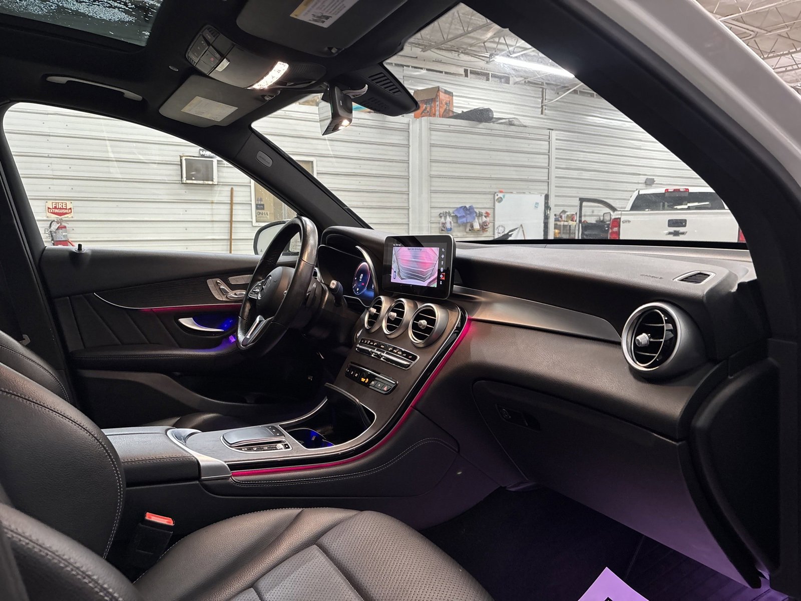 Used 2021 Mercedes-Benz GLC 300 GLC 300 image 26