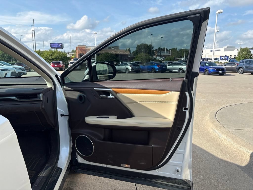 Used 2018 Lexus RX 450h AWD w/ Premium Package image 26