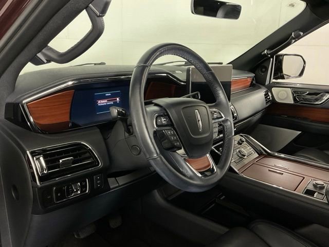 Used 2023 Lincoln Navigator L Reserve image 16