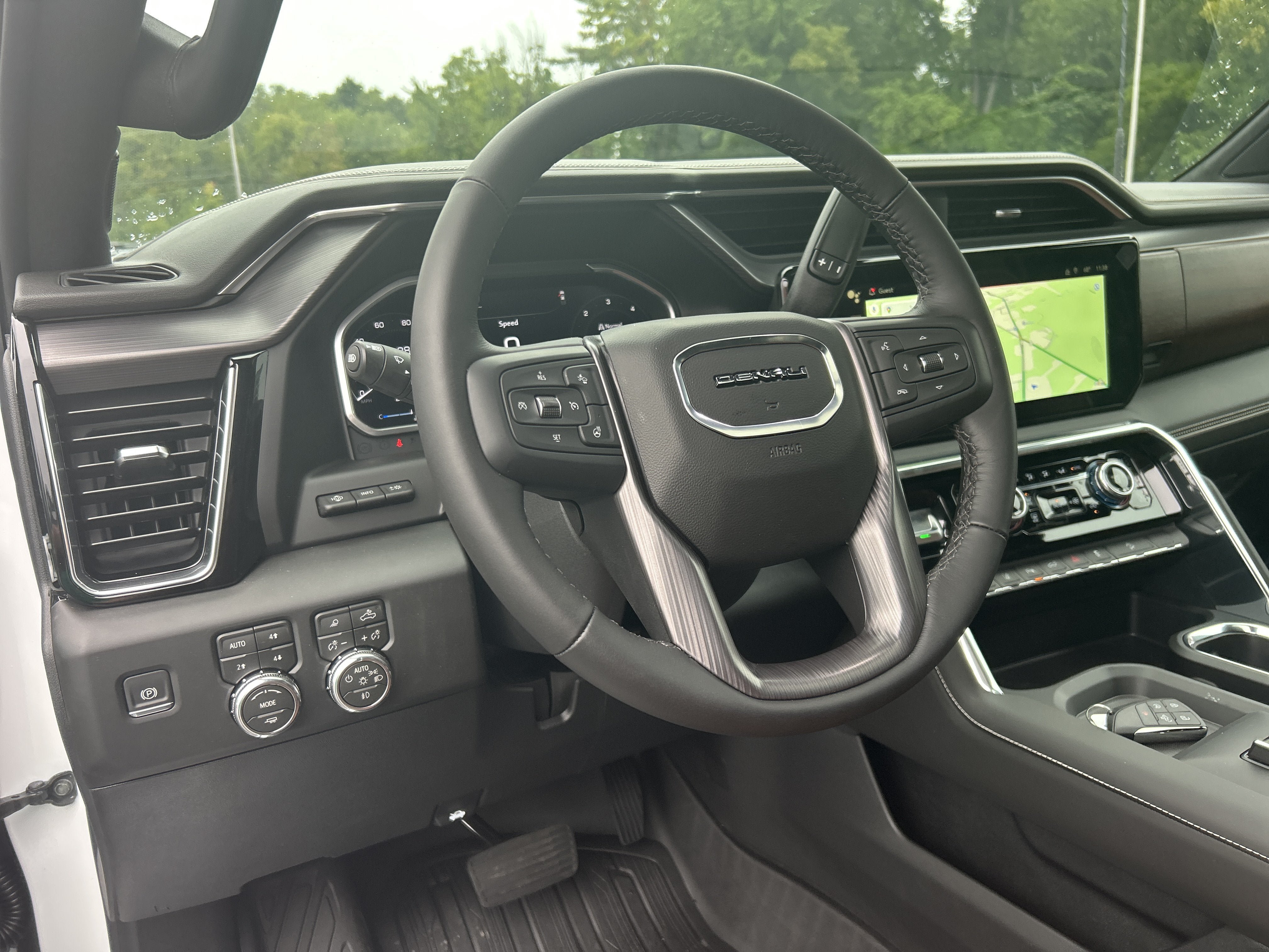 New 2026 GMC Sierra 2500 Denali Ultimate w/ LPO, Black Badging Package AWD/4WD image 27