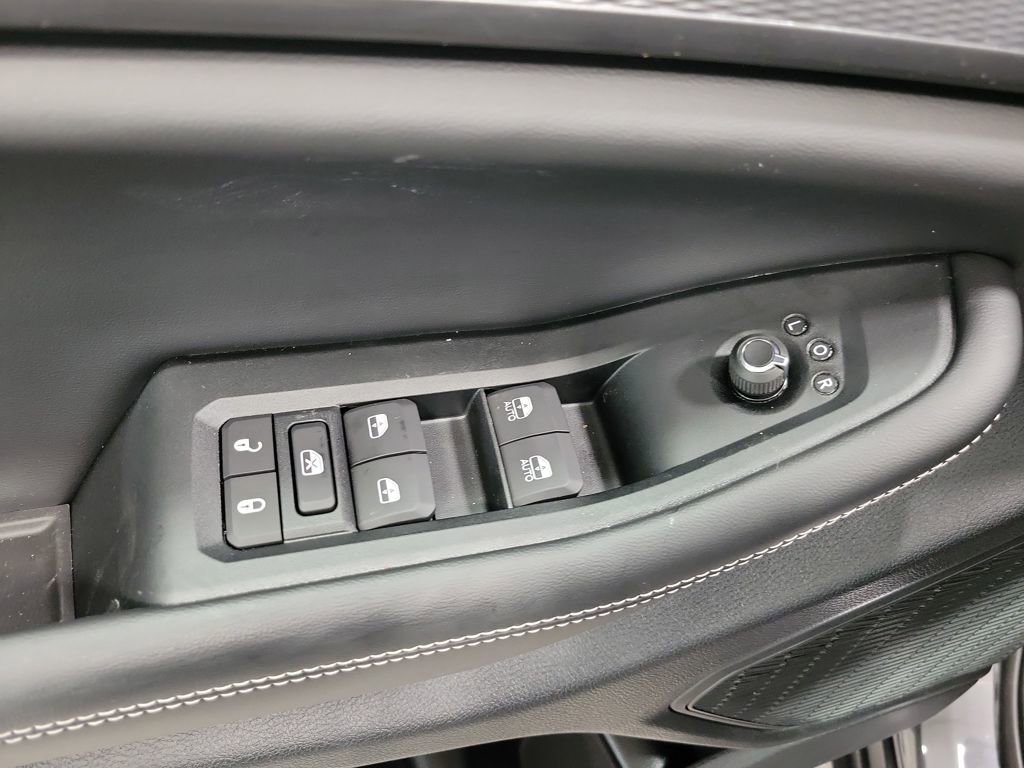 New 2025 Jeep Grand Cherokee L Laredo w/ Luxury Tech Group I image 14