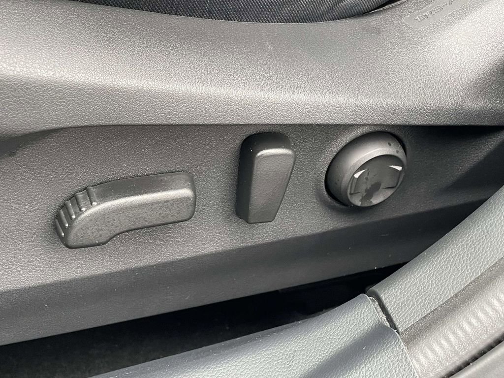 Used 2025 Subaru Outback Premium w/ Popular Package #1 image 7