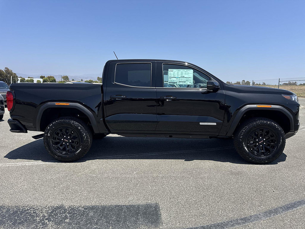New 2026 GMC Canyon Elevation RWD image 3
