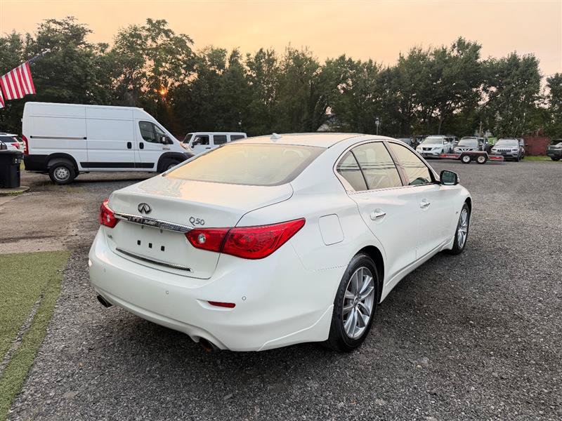 Used 2017 INFINITI Q50 Premium w/ 2.0T Premium Plus Package AWD/4WD image 4