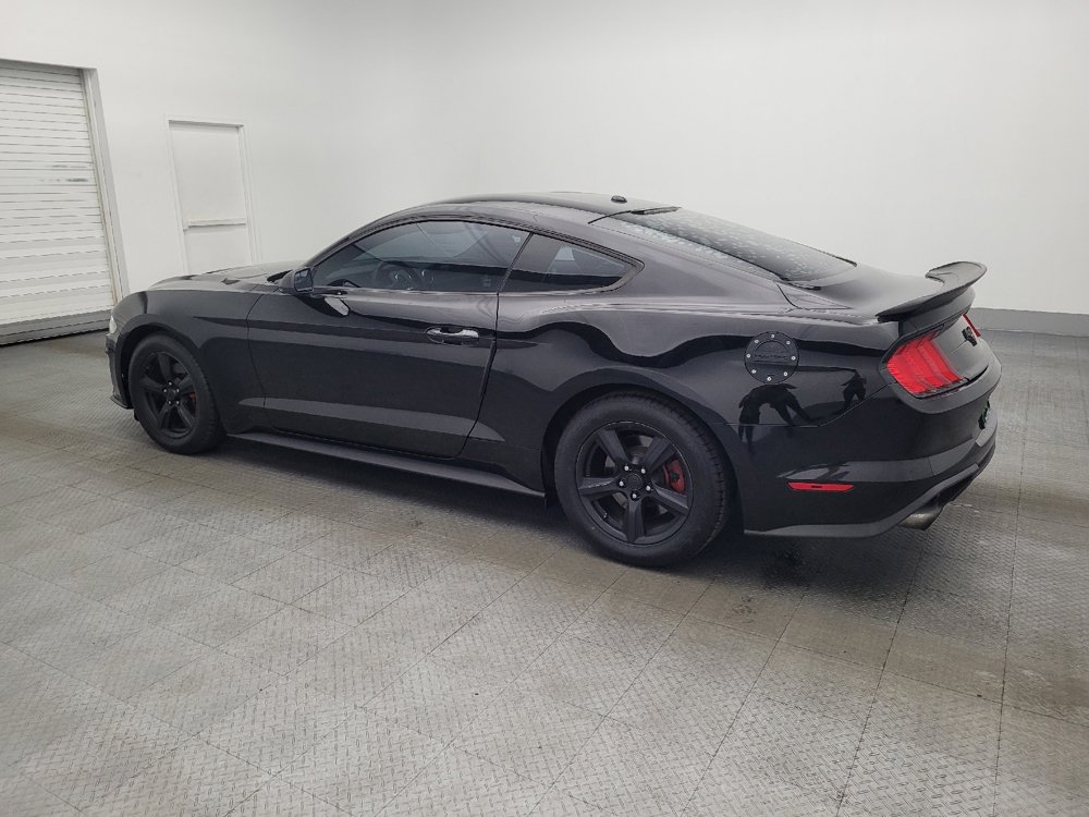 Used 2019 Ford Mustang EcoBoost image 3
