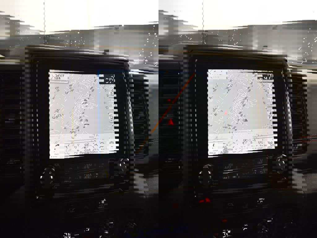 Used 2024 Nissan Frontier PRO-4X w/ Off-Road Protection Package image 23