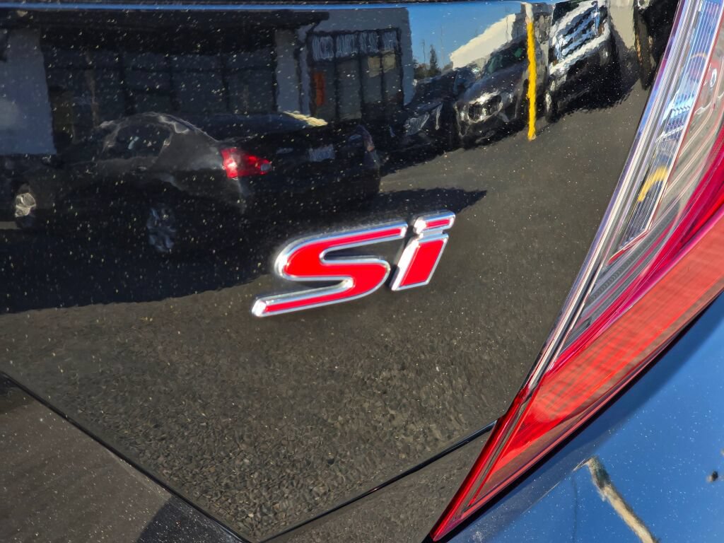 Used 2018 Honda Civic Si image 15