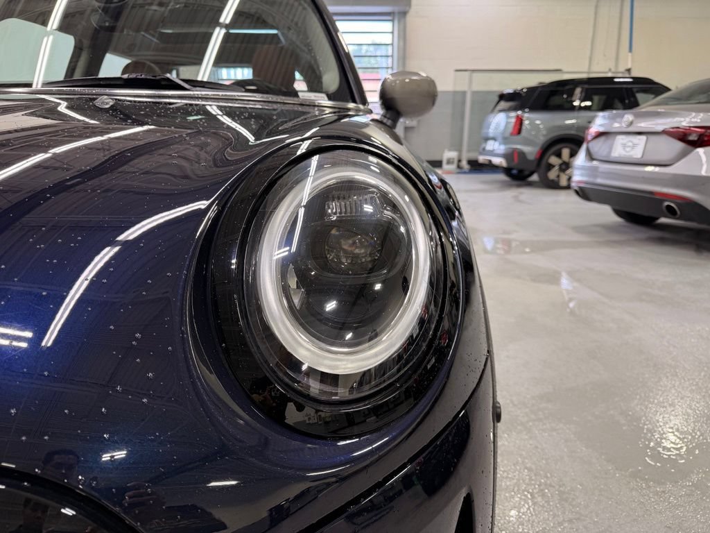 Certified 2024 MINI Cooper SE FWD image 9