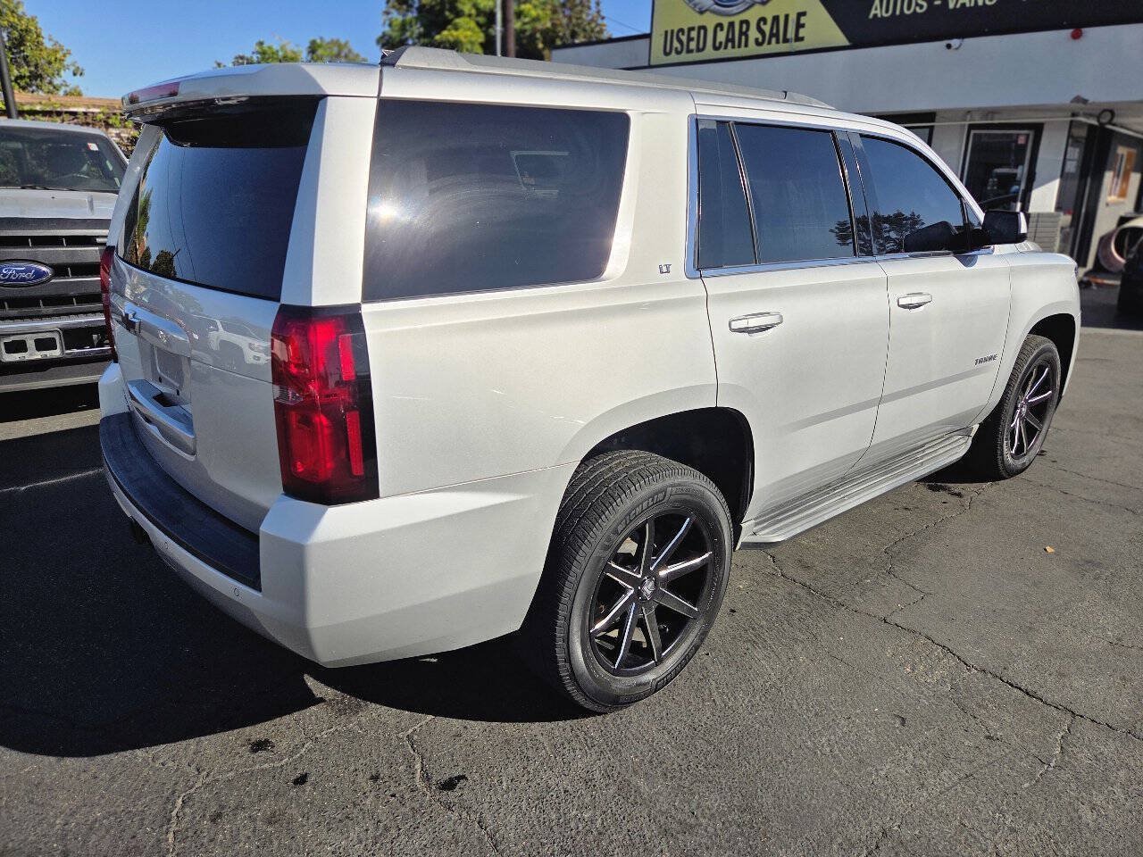 Used 2017 Chevrolet Tahoe LT AWD/4WD image 8