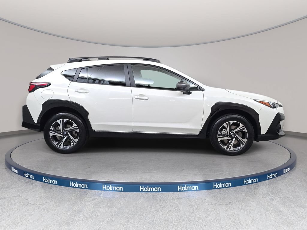 Used 2025 Subaru Crosstrek 2.5i Premium AWD/4WD image 5