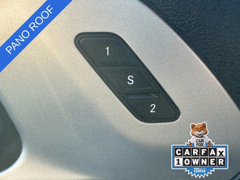 Used 2025 Chrysler Pacifica Limited image 18