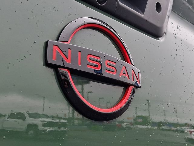 Used 2024 Nissan Frontier PRO-4X w/ Technology Package AWD/4WD image 29
