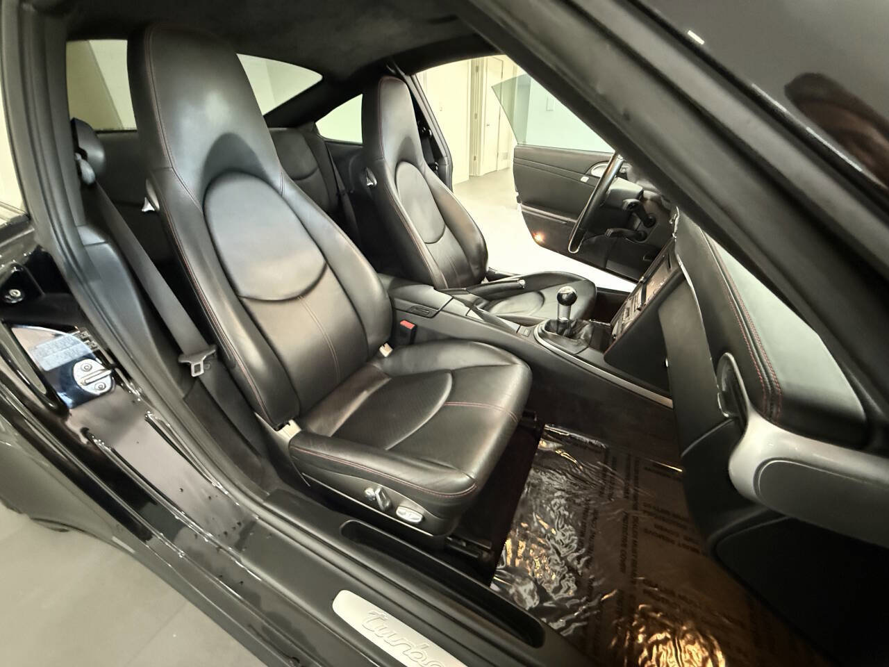 Used 2007 Porsche 911 Turbo image 8