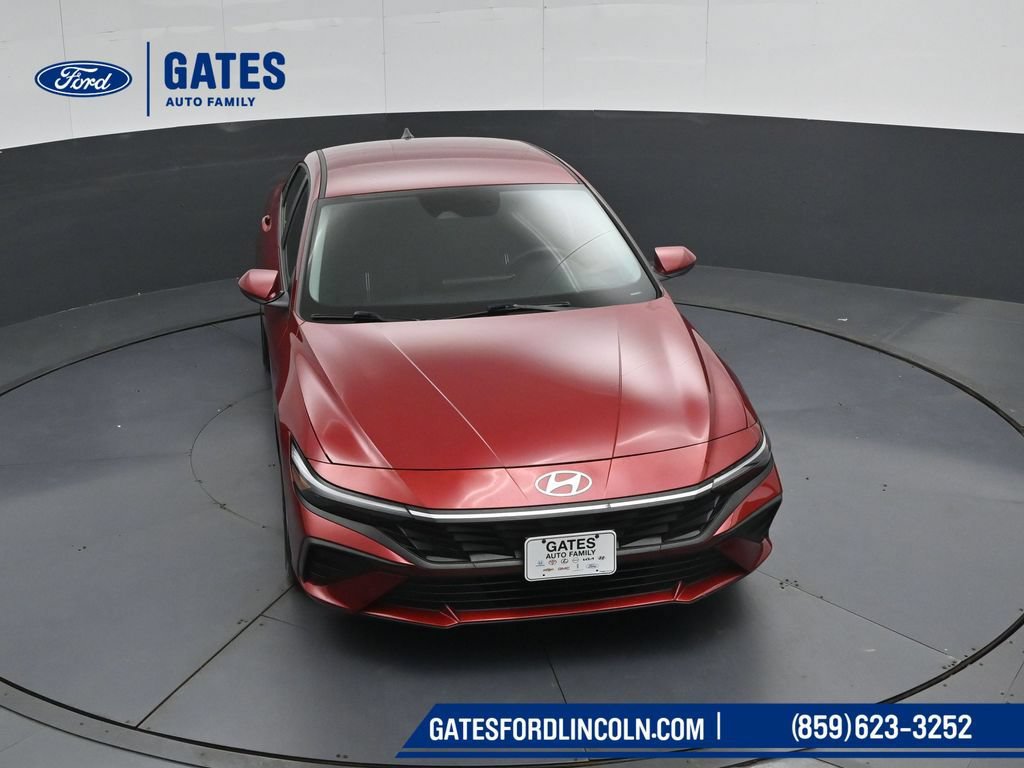 Used 2024 Hyundai Elantra SEL FWD image 49