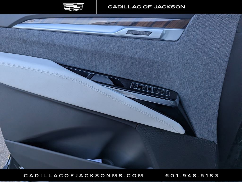 New 2026 Cadillac Escalade ESV Platinum Luxury w/ LPO, Floor Liner Package image 16