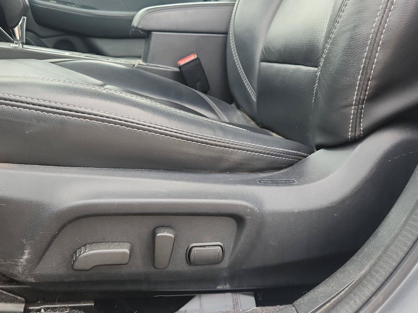 Used 2019 Subaru Outback 2.5i Limited AWD/4WD image 11