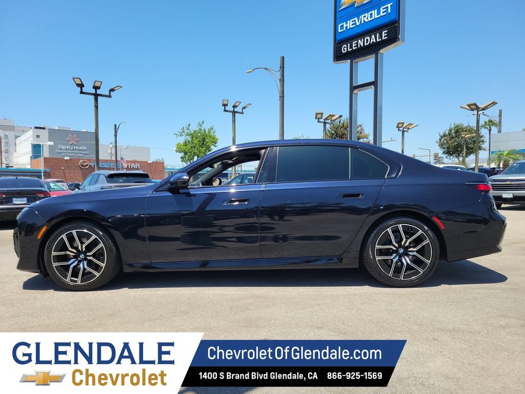 Used 2024 BMW 740i RWD image 14