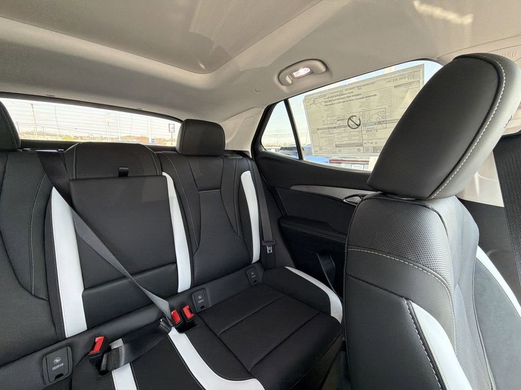 New 2026 Buick Envision Sport Touring image 14